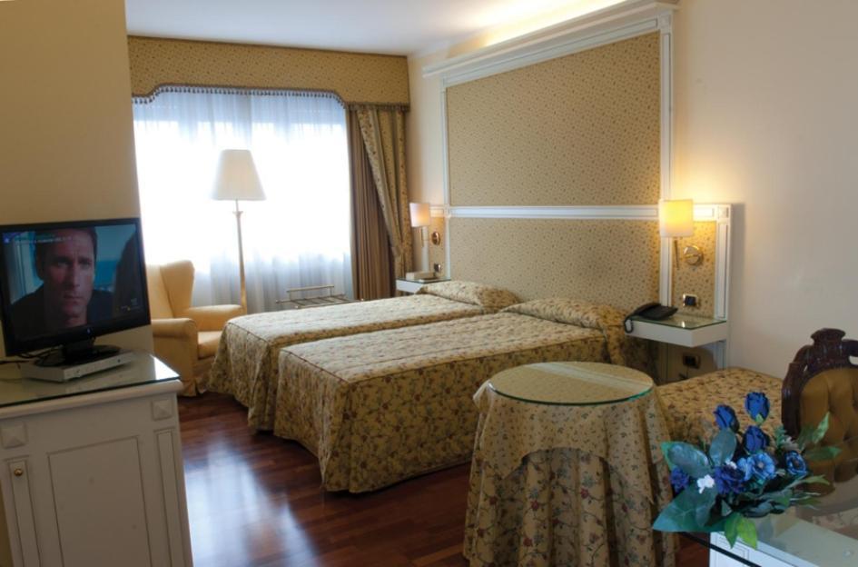 Hotel La Bussola Novara Exteriér fotografie