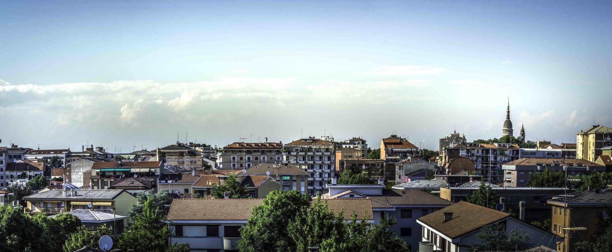 Hotel La Bussola Novara Exteriér fotografie