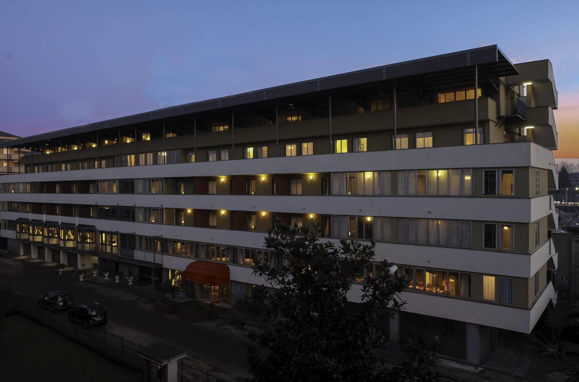 Hotel La Bussola Novara Exteriér fotografie